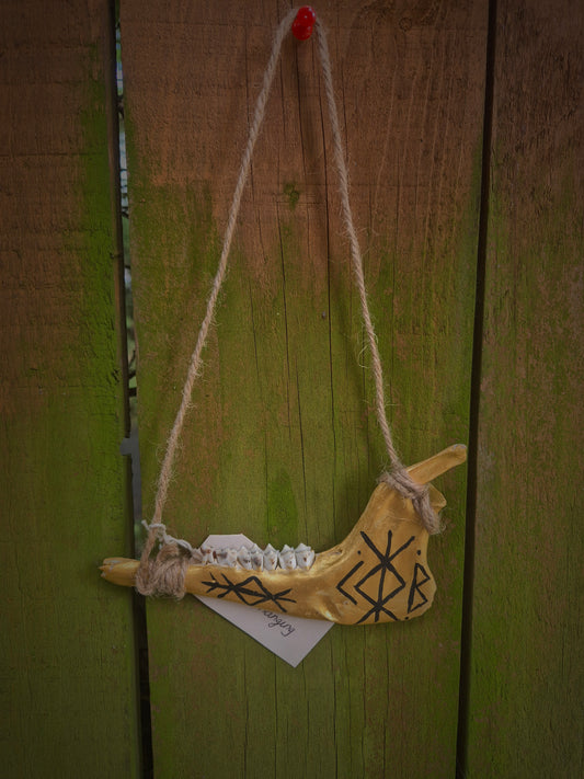 Rune Deer Jaw Hanging